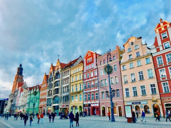 Poland: changes  to eu blue card and work permit rules