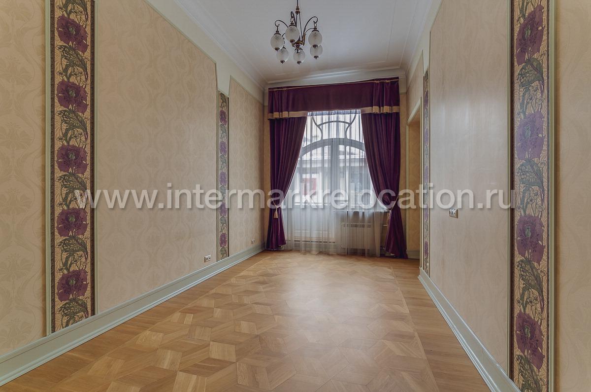 Prechistenka Str. - ID: 20094 - photo 12