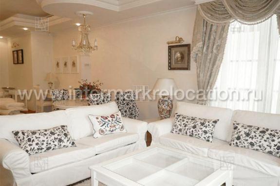 M. Bronnaya Str. - ID: 44145