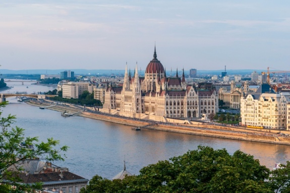 Hungary Tightens Immigration Procedures