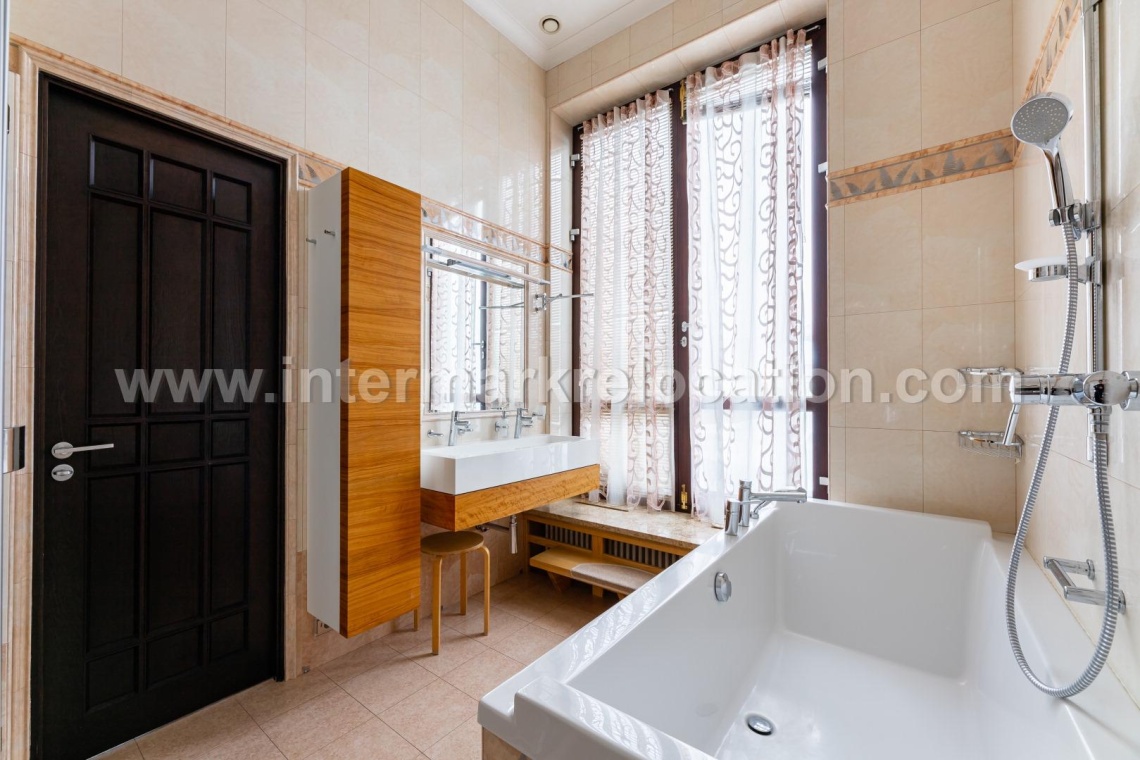 Mosfilmovskaya Str. - ID: 43700 - photo 9