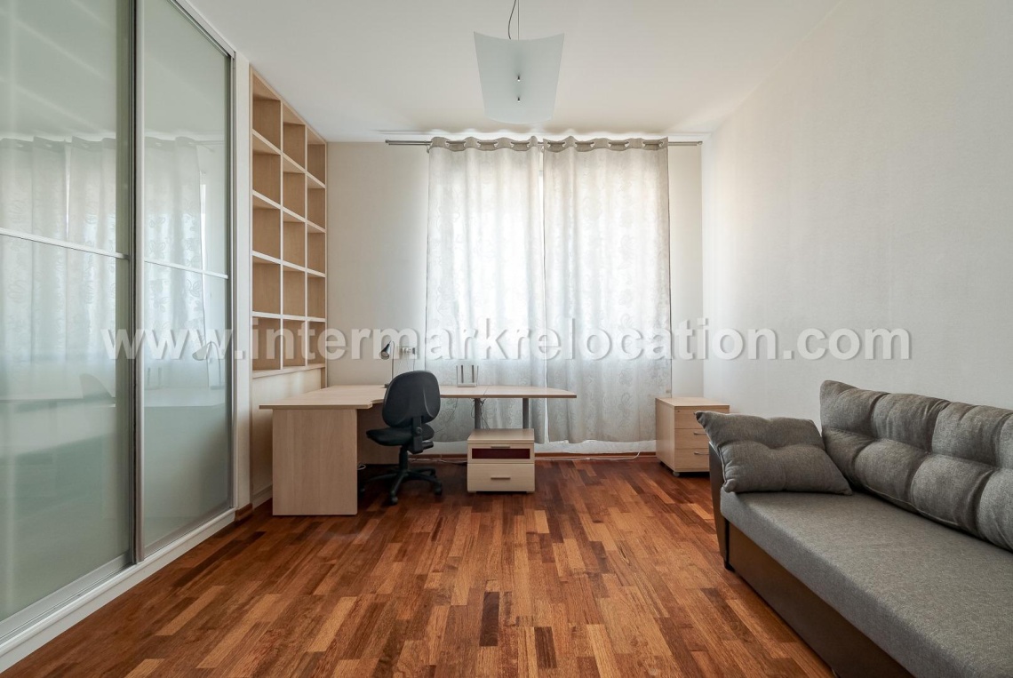 Krasnaya Presnya Str. - ID: 12947 - photo 9