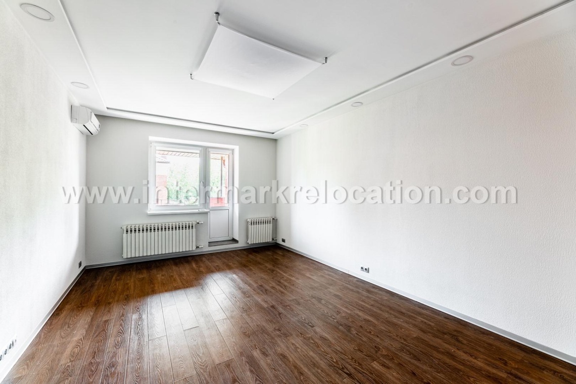 Nezhinskaya Str. - ID: 28506 - photo 12