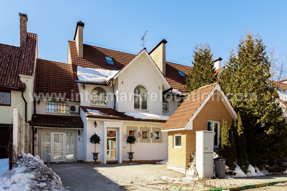 Petrovsky - ID: 43942 - photo 4