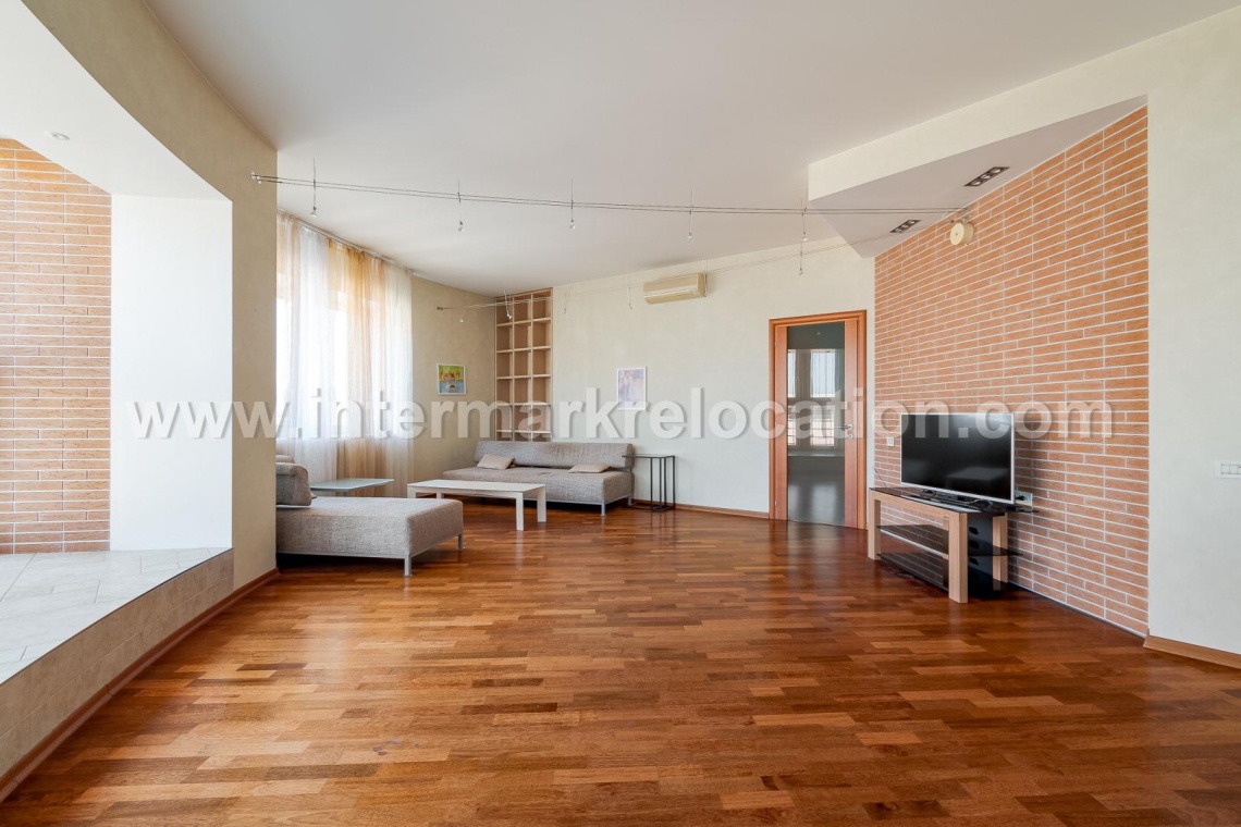 Krasnaya Presnya Str. - ID: 12947 - photo 5