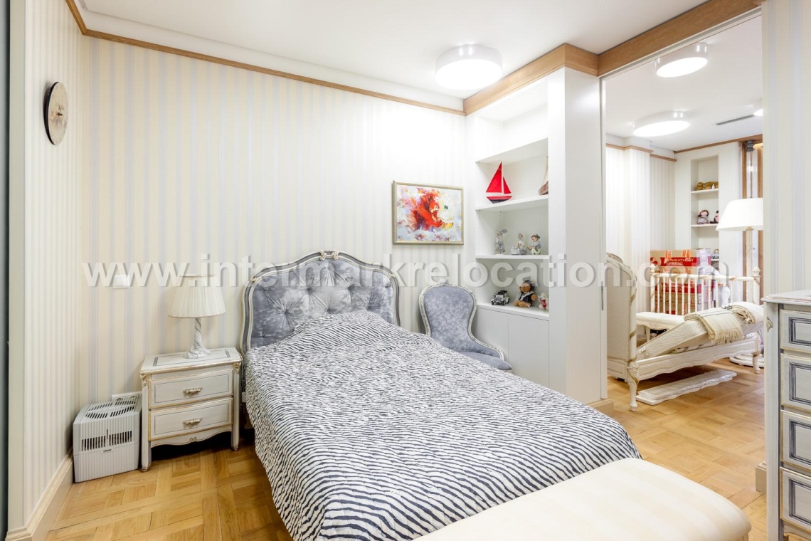 Prechistenskaya Nab. - ID: 38800 - photo 3