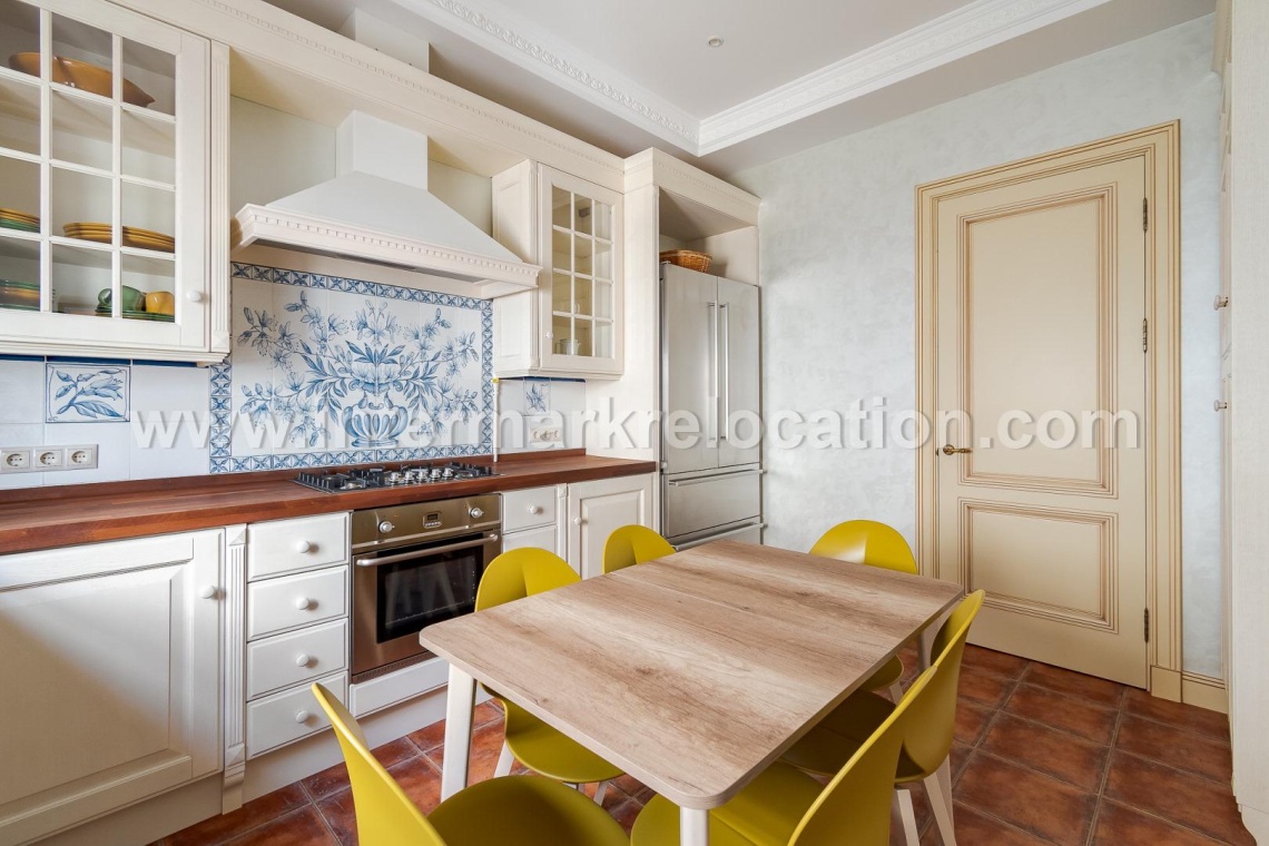 Petrovsky Per. - ID: 45933 - photo 12