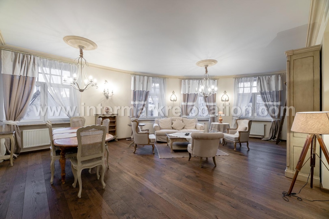 B. Polyanka Str. - ID: 32271 - photo 1